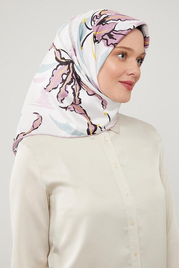LevidorLevidor Lila Yaprak Desen Twill Eşarp