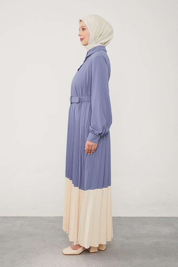 LevidorLevidor Mavi Pliseli Çift Renk Kemerli Elbise