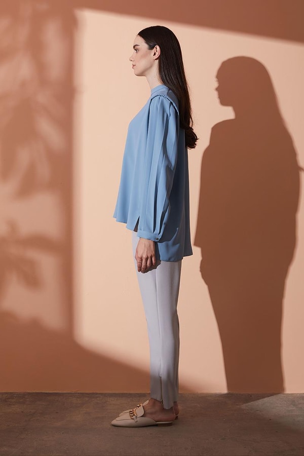 LevidorLevidor Mavi Vatkalı kısa bluz