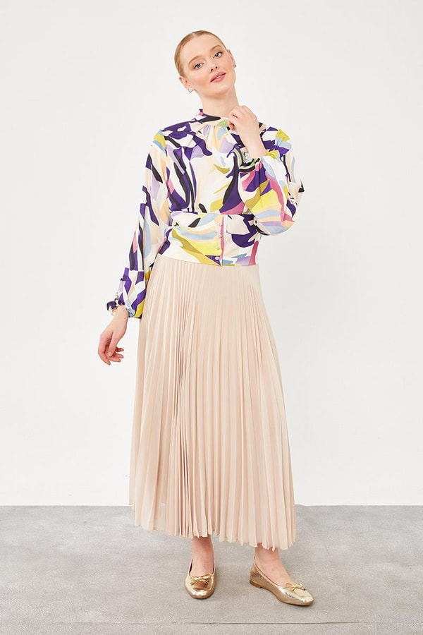 LevidorLevidor Mor Yakası Büzgülü Arkası Gipeli Bluz