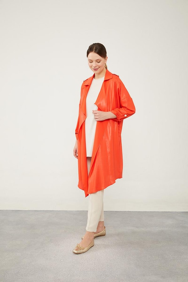 LevidorLevidor Oranj Apolet Detaylı Kısa Kap