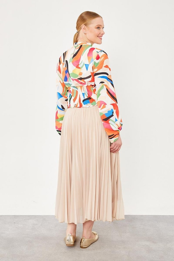 LevidorLevidor Oranj Yakası Büzgülü Arkası Gipeli Bluz