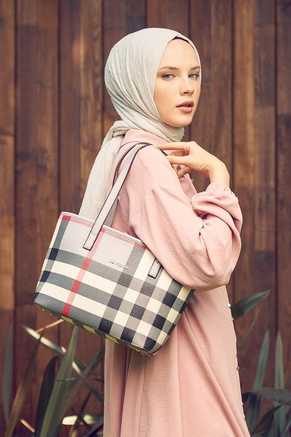 LevidorLevidor Pembe Cebi Broşlu Tunik