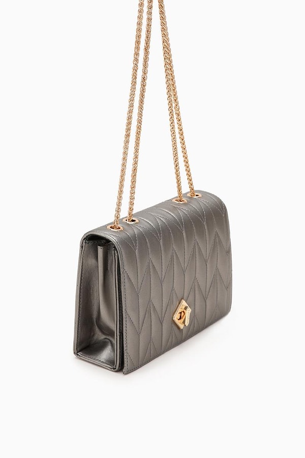 LevidorLevidor Platin Zincir Saplı Kabartma Desen Omuz Çantası