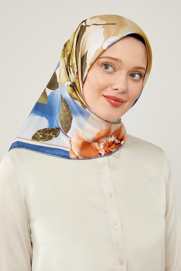 LevidorLevidor Saks Çiçek Desen Trend Twill Eşarp