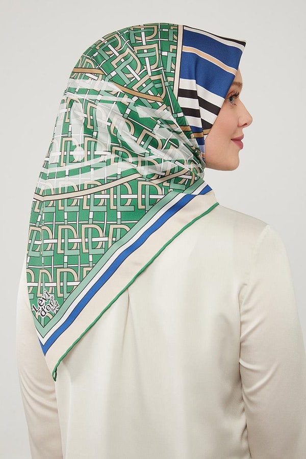 LevidorLevidor Saks Yazı Baskılı Trend Twill Eşarp
