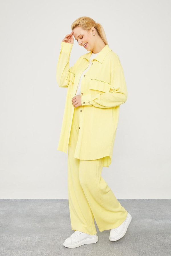 LevidorLevidor Sarı Cep İşlemeli Bürümcük Kumaş Takım