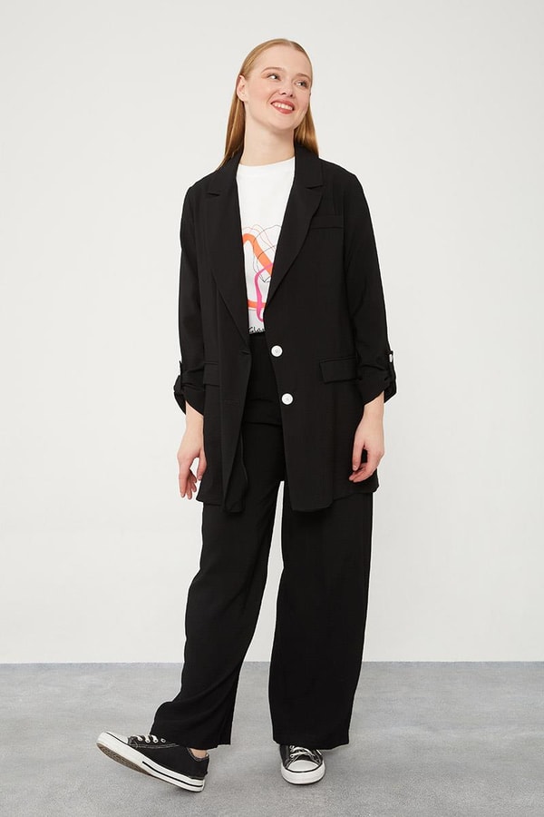 LevidorLevidor Siyah Baskılı İçlikli Geniş Paça Pantolonlu Ceket Takım