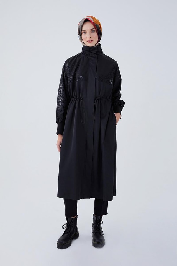 LevidorLevidor Siyah Baskılı Yağmurluk