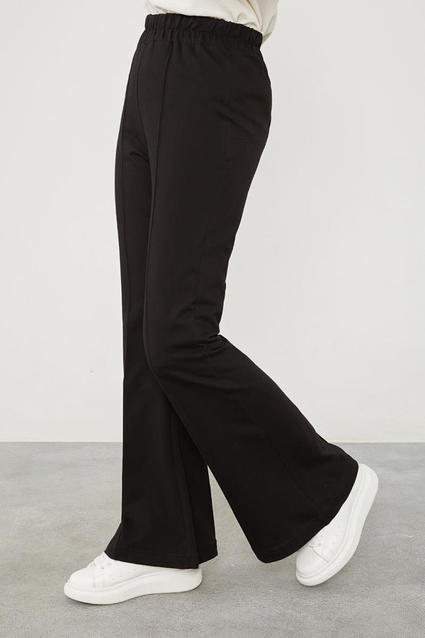 LevidorLevidor Siyah Beli Lastikli Kuşgözü Detaylı Pantolon