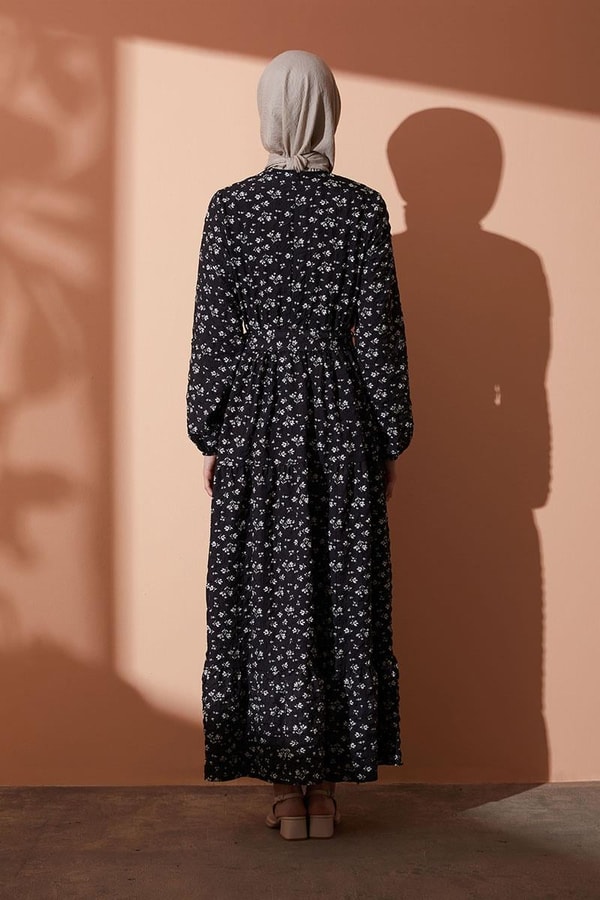 LevidorLevidor Siyah Çıtır çiçek desenli elbise