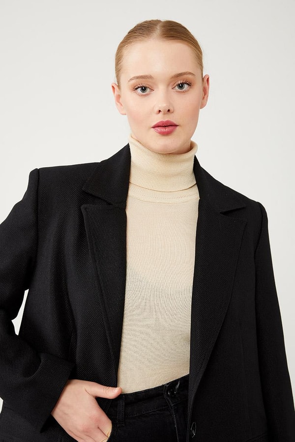 LevidorLevidor Siyah Çizgli Desen Kaşe Kaban