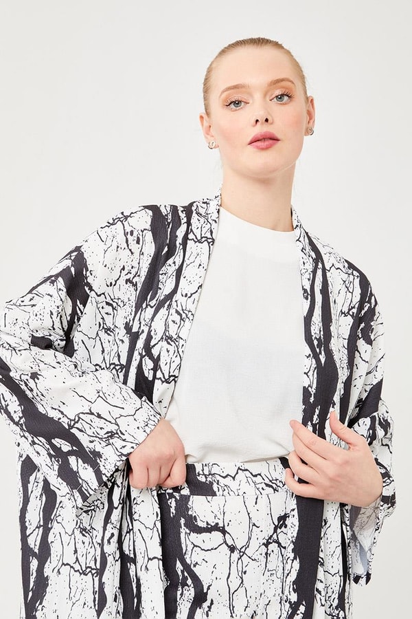 LevidorLevidor Siyah Desenli Kimono Takım