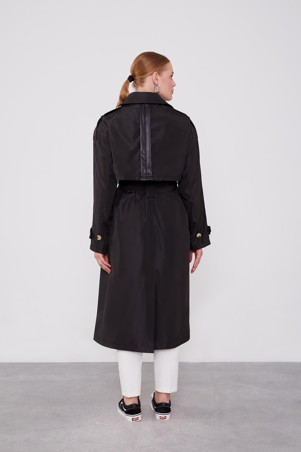 LevidorLevidor Siyah Düğme Kapamalı Trençkot