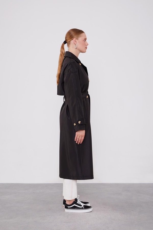 LevidorLevidor Siyah Düğme Kapamalı Trençkot