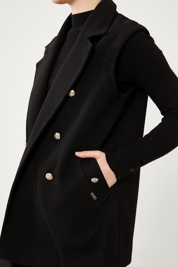 LevidorLevidor Siyah Düğme Kapamalı Yelek