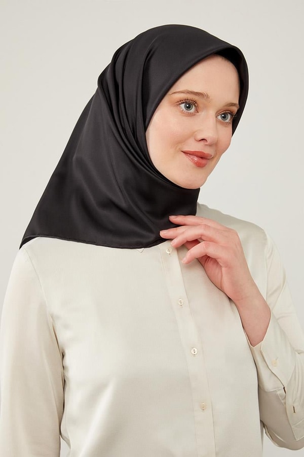 LevidorLevidor Siyah Düz Twill Eşarp