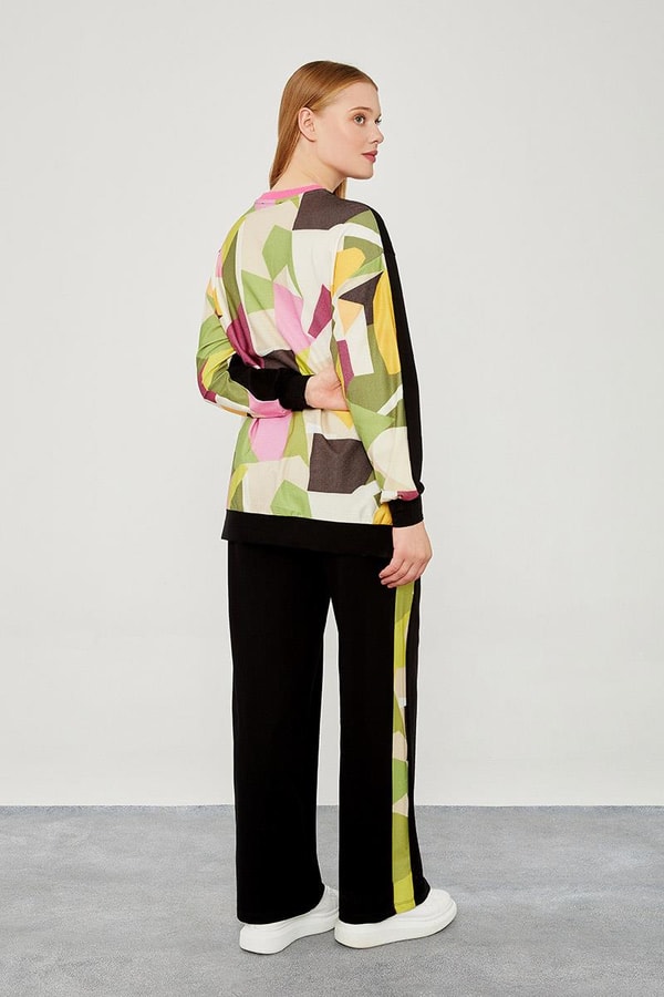 LevidorLevidor Siyah-Fuşya Bisiklet Yaka Geometrik Desen Spor Takım