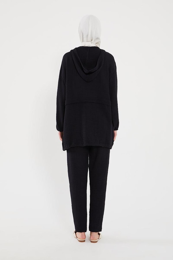 LevidorLevidor Siyah Kapşonlu Muslin Spor Takım