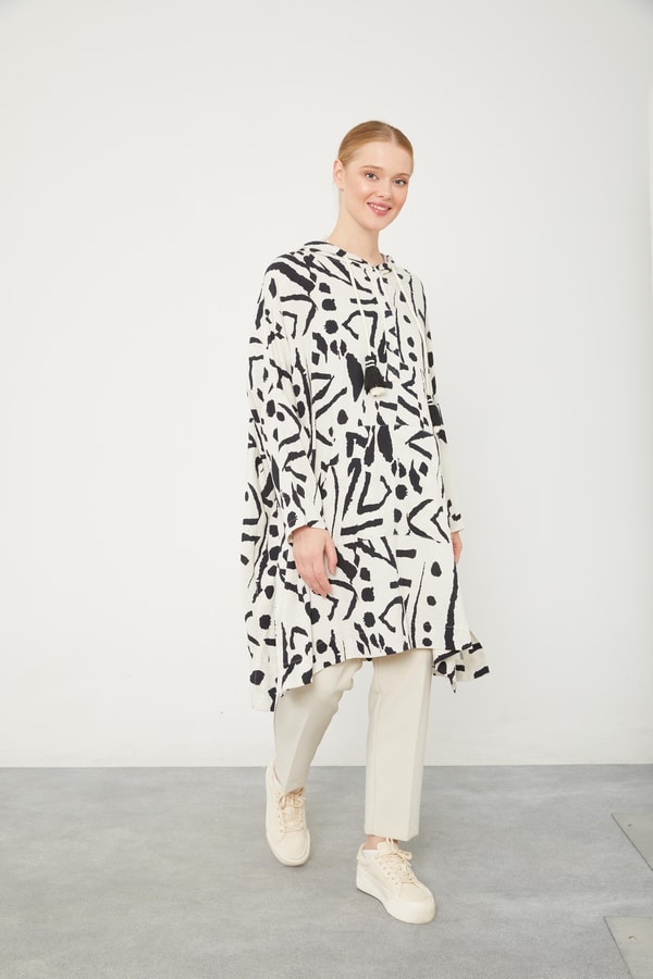 LevidorLevidor Siyah Kapüşonlu Püskül Detaylı Keten Tunik