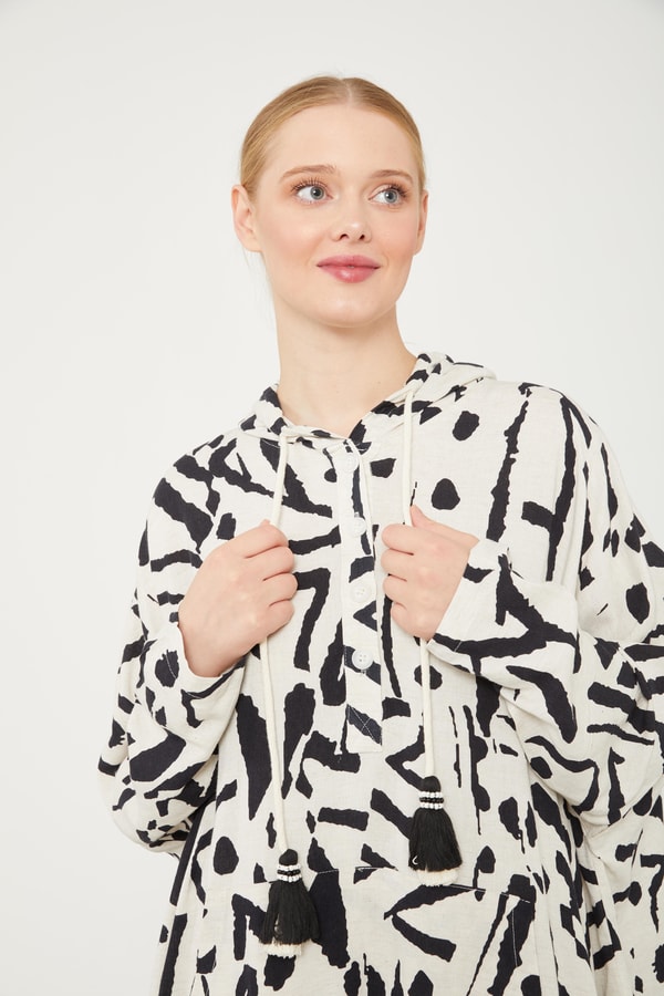 LevidorLevidor Siyah Kapüşonlu Püskül Detaylı Keten Tunik