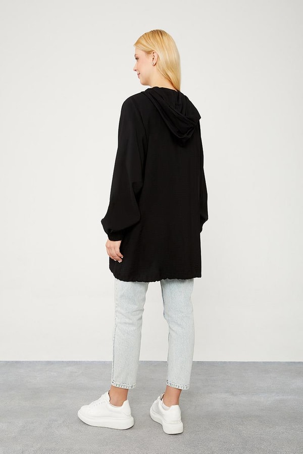 LevidorLevidor Siyah Kapüşonlu Tril Kumaş Kap