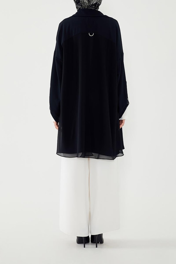 LevidorLevidor Siyah Kolyeli Yakası Volanlı Takım