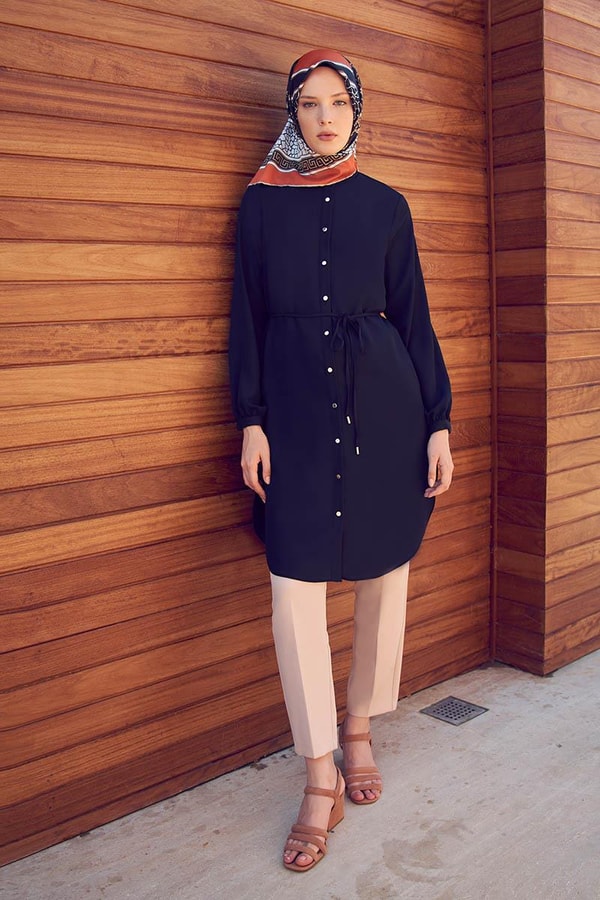 LevidorLevidor Siyah Önü Düğmeli Tunik