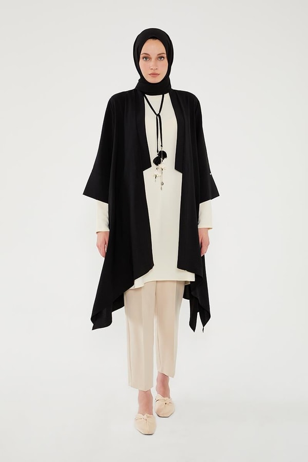 LevidorLevidor Siyah Önü İşlemeli İkili Takım