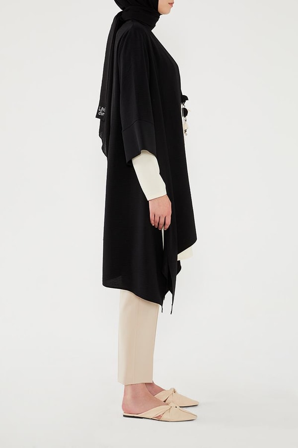 LevidorLevidor Siyah Önü İşlemeli İkili Takım