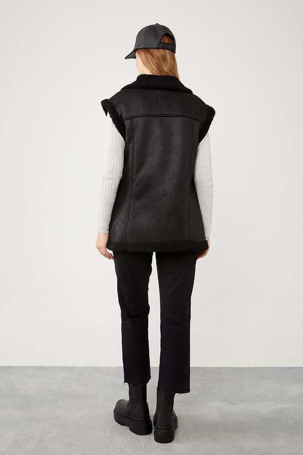 LevidorLevidor Siyah Peluş içli Deri Yelek