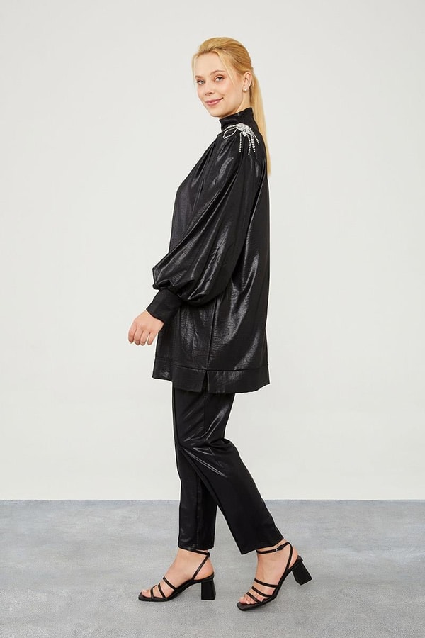 LevidorLevidor Siyah TAKIM ( OMUZ AKSESUARLI)