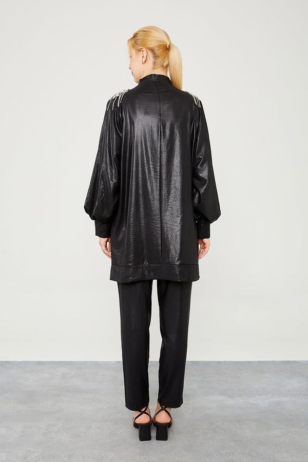 LevidorLevidor Siyah TAKIM ( OMUZ AKSESUARLI)