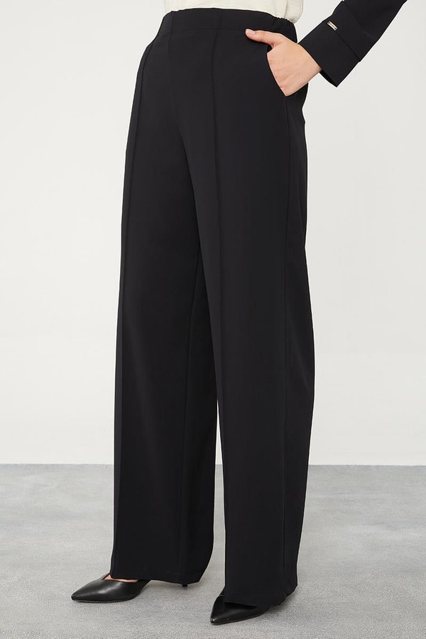 LevidorLevidor Siyah Taş Zincir Aksesuarlı İkili Takım