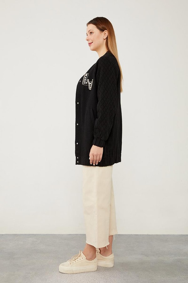 LevidorLevidor Siyah Triko İşlemeli Ceket