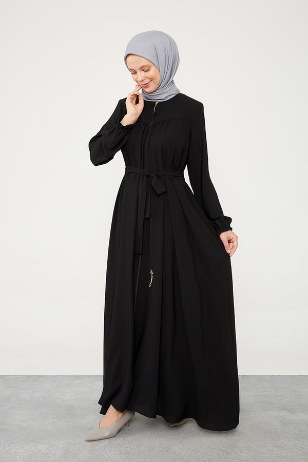 LevidorLevidor Siyah Yakası Büzgülü Ferace