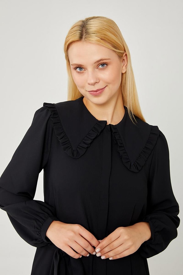 LevidorLevidor Siyah Yakası Fırfır Detaylı Elbise