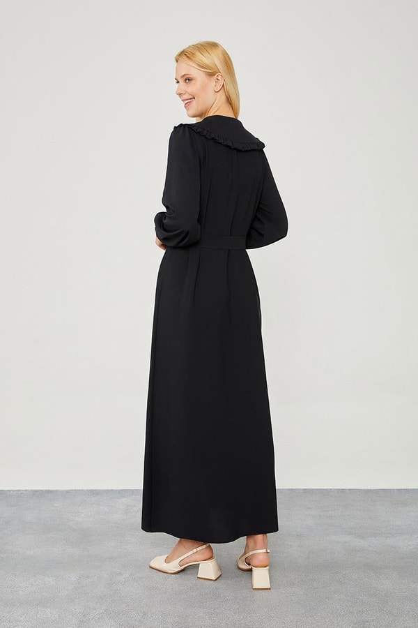 LevidorLevidor Siyah Yakası Fırfır Detaylı Elbise