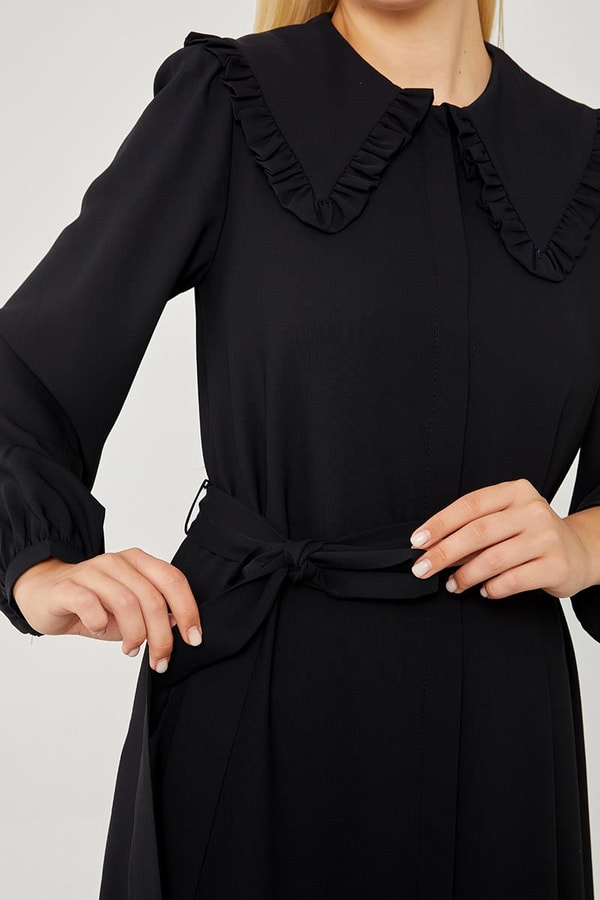 LevidorLevidor Siyah Yakası Fırfır Detaylı Elbise