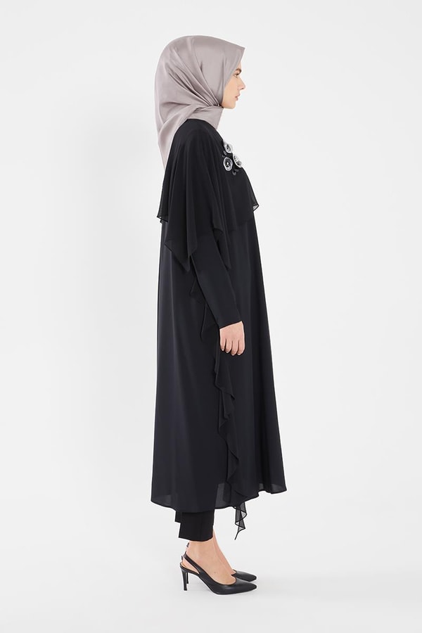 LevidorLevidor Siyah Yakaşı İşlemeli Gömlek