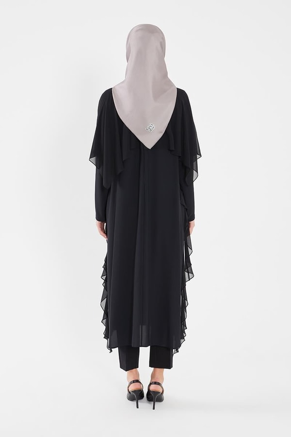 LevidorLevidor Siyah Yakaşı İşlemeli Gömlek