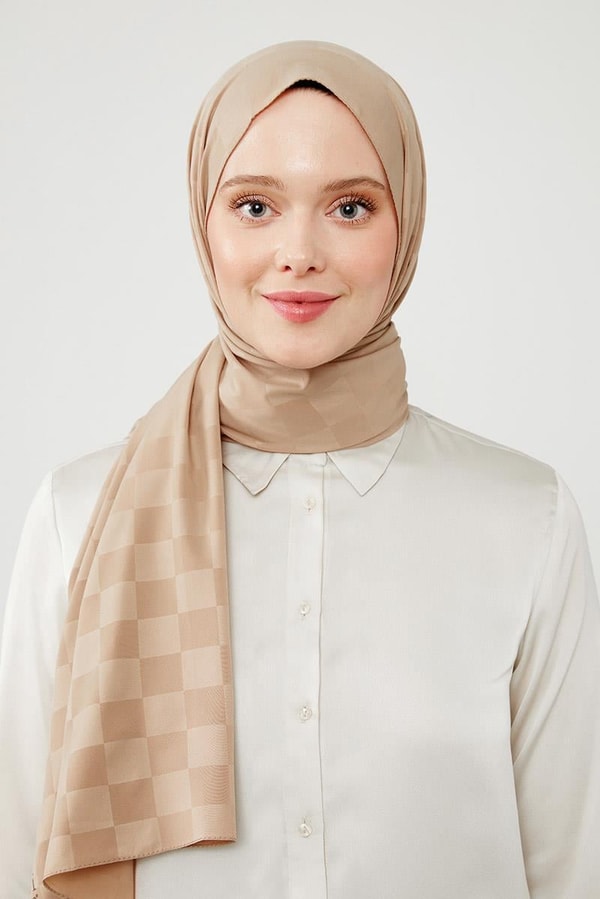 LevidorLevidor Sütlü Kahve Dama Desen Jakarlı Elegance Şal