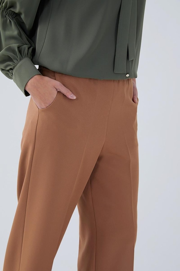 LevidorLevidor Taba Arkası Lastikli Bol Paça Pantolon