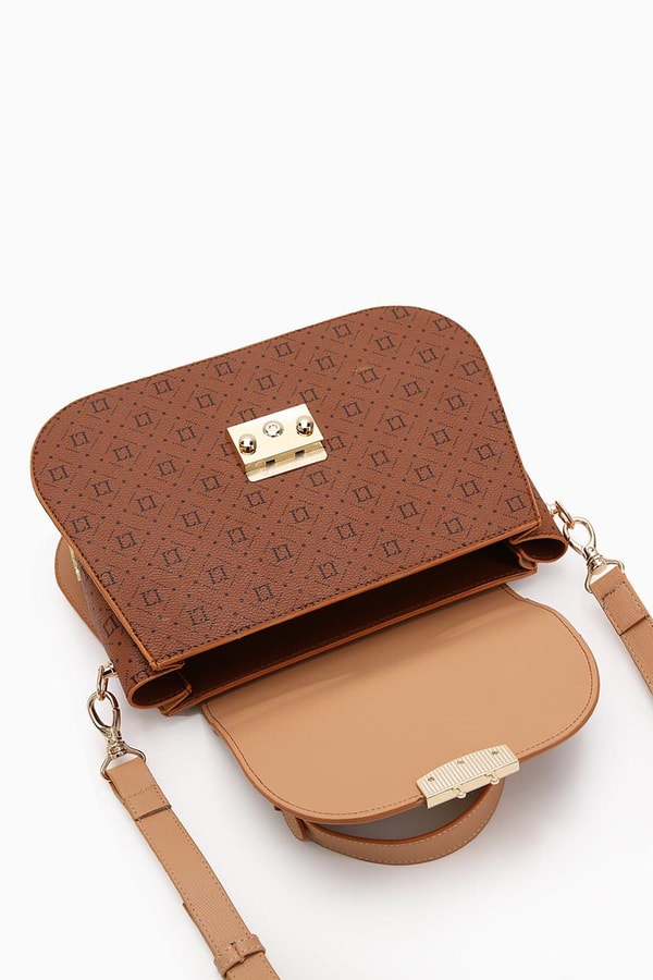 LevidorLevidor Taba Monogram Baskılı Klipsli El Çantası