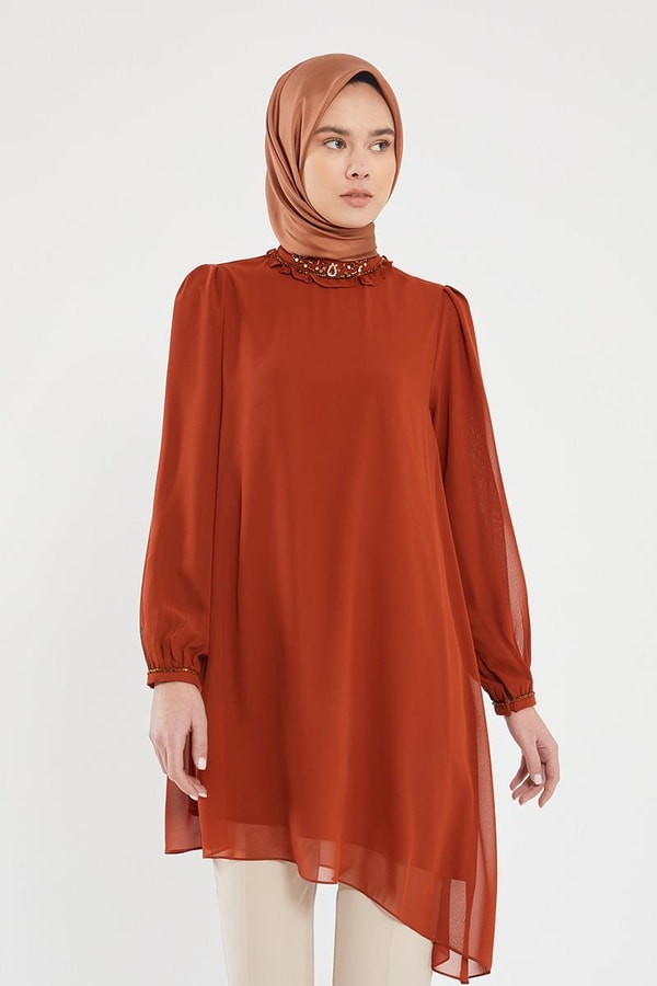 LevidorLevidor Tarçın Yakası İşlemeli Şifon Abiye Tunik