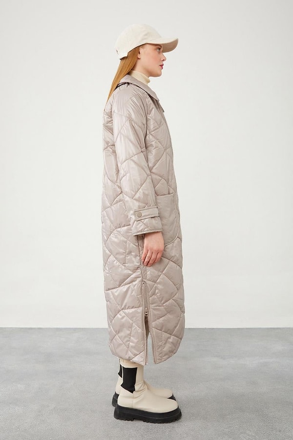 LevidorLevidor Taş Geniş Yaka Kapitone Mont