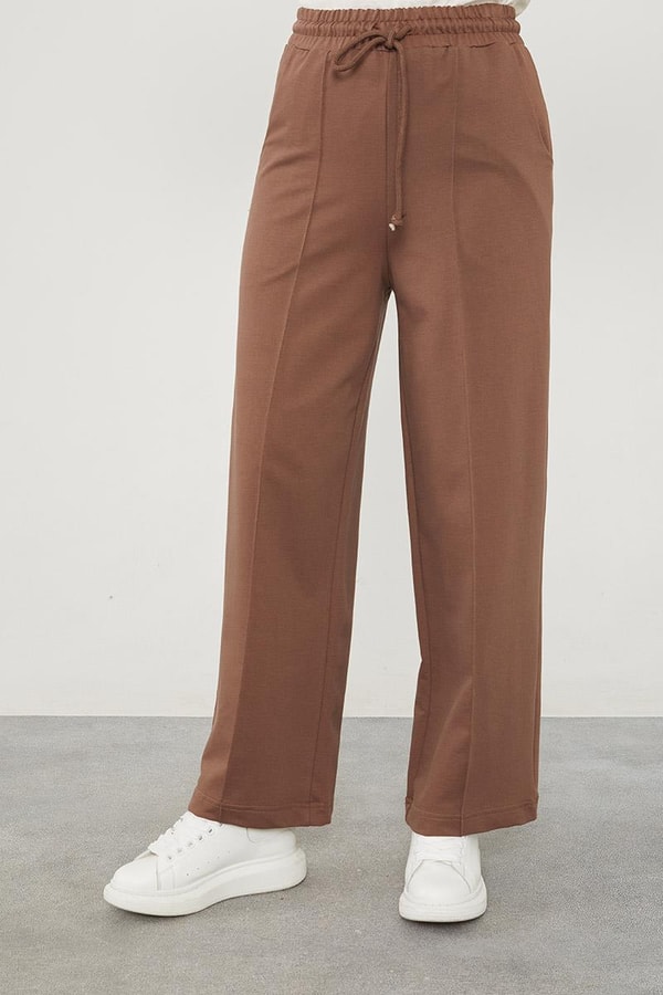 LevidorLevidor Toprak Beli Lastikli Kuşgözü Detaylı Pantolon