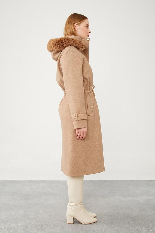 LevidorLevidor Toprak Kapüşonlu Belden Büzgü Detaylı Kaşe Kaban