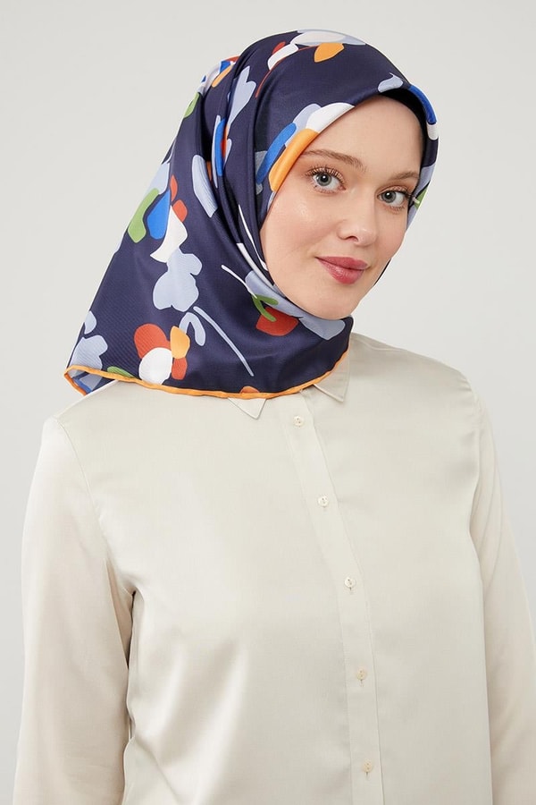 LevidorLevidor Turuncu Asimetrik Deseni Twill Eşarp