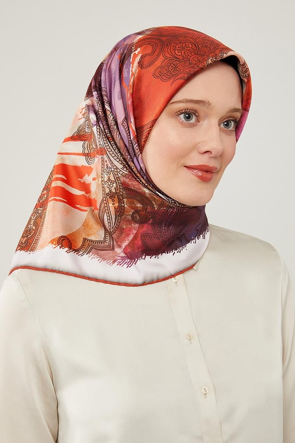 LevidorLevidor Turuncu Batik Etnik Baskılı Trend Twill Eşarp